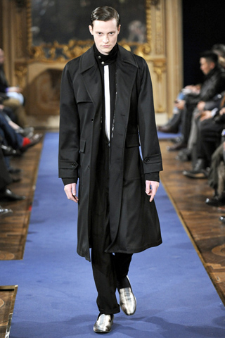 Alexander McQueen / - 2011-2012